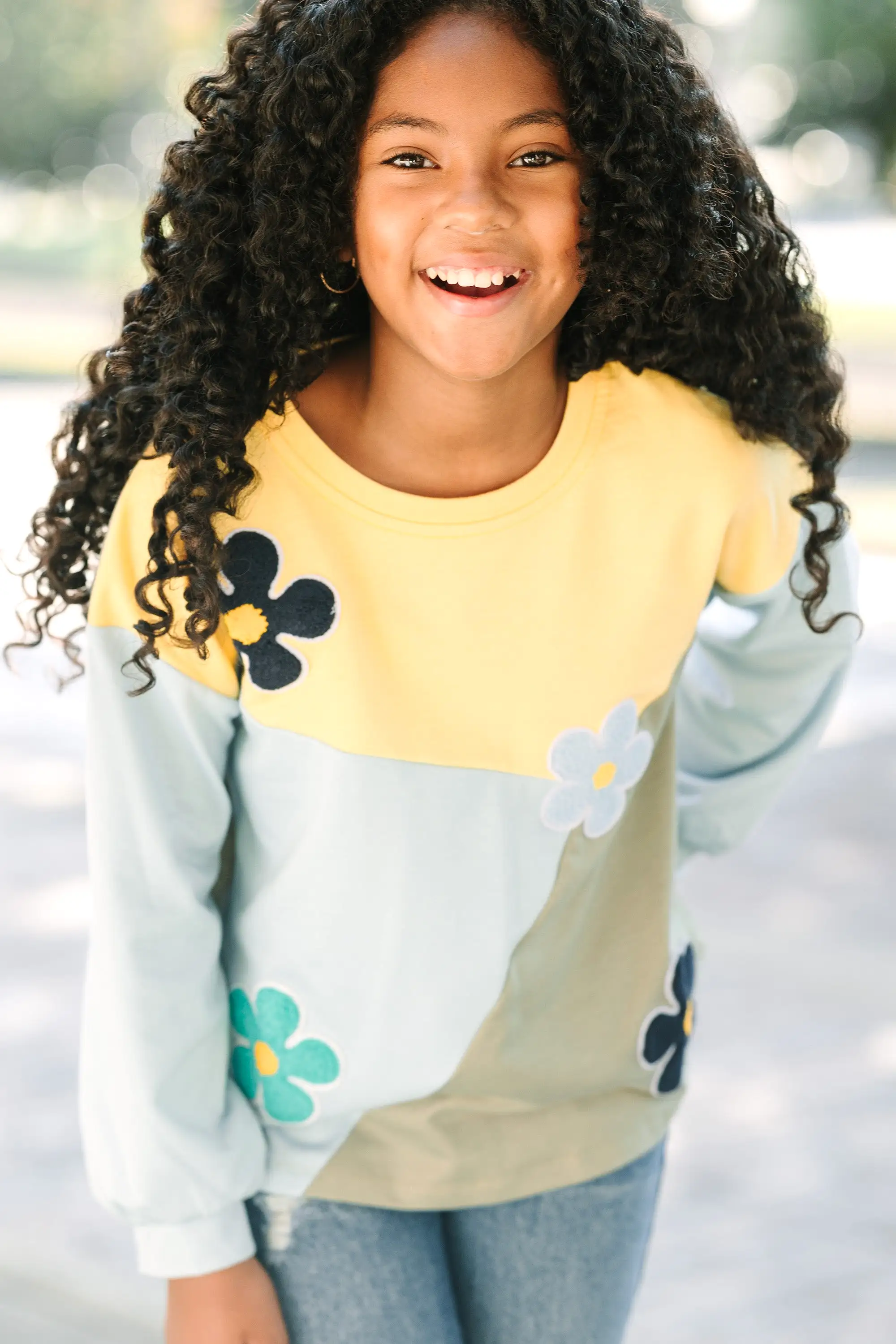 Girls: Go For It Blue Floral Applique Pullover