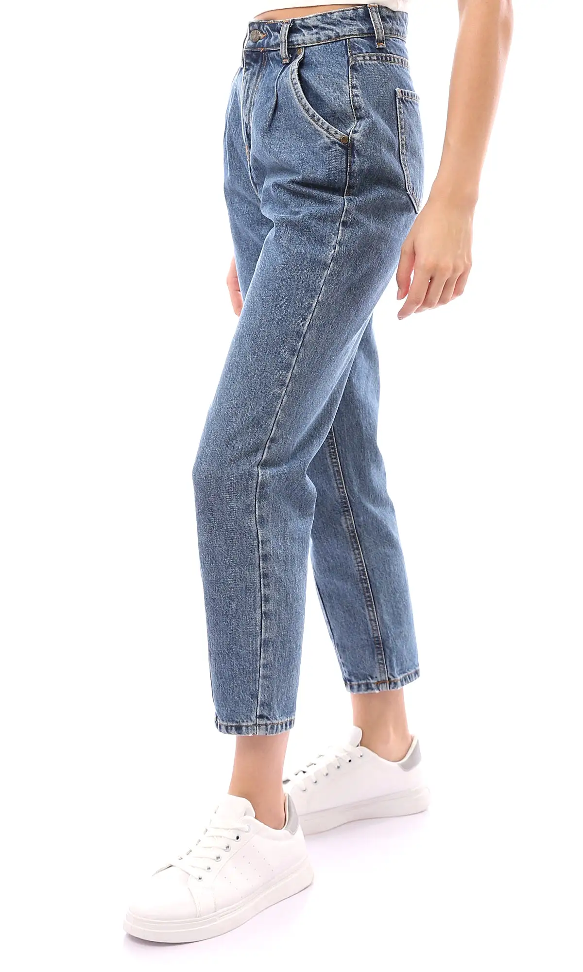 O168785 Standard Blue Solid Trend Slouchy Jeans