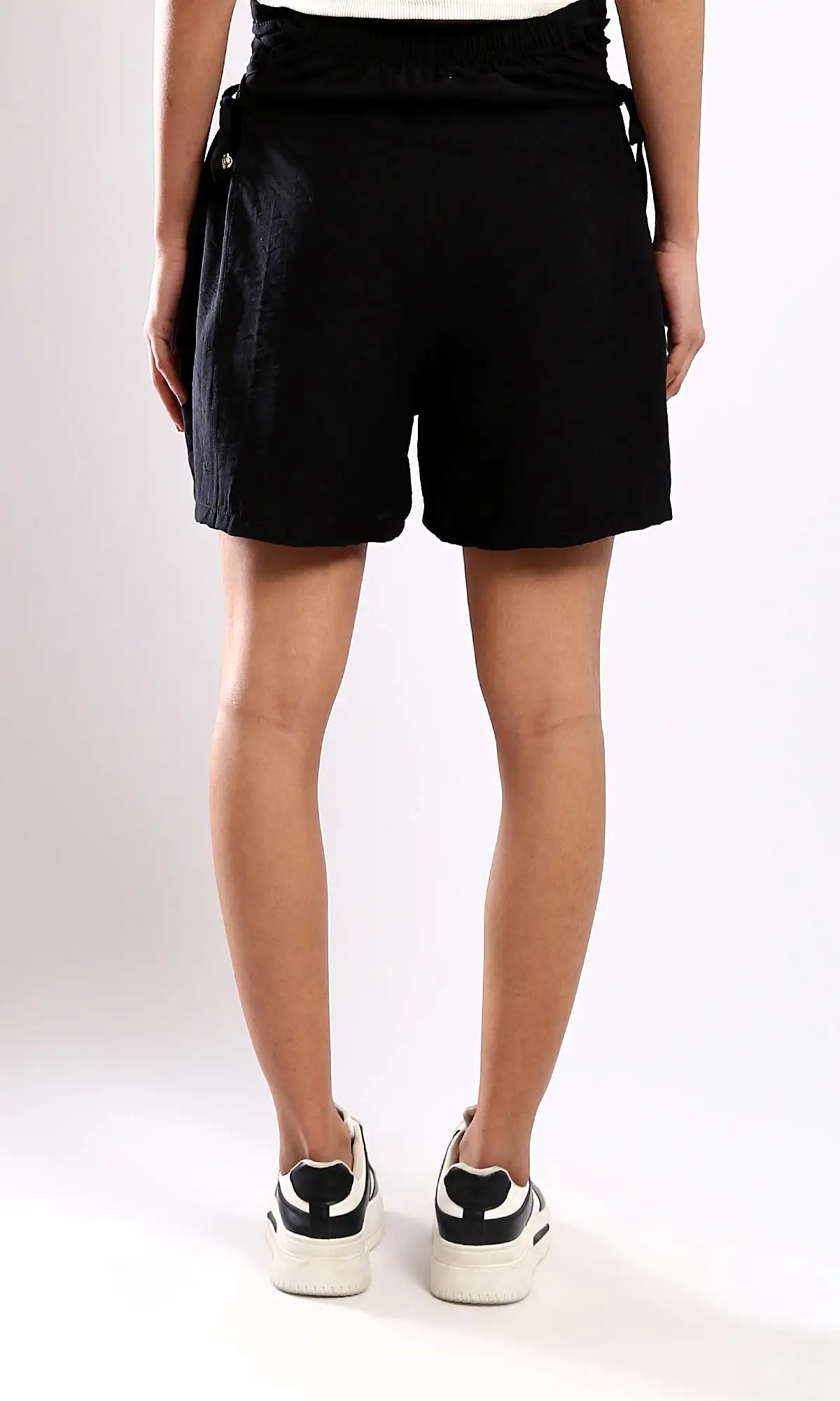 O179830 Comfy Feminine Black Textured Wide Shorts