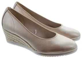 TAMARIS Ladies 22305 Wedge Shoes In Light Gold