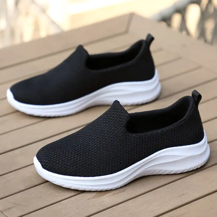 Tiosebon Travel Comfort Walking Shoes