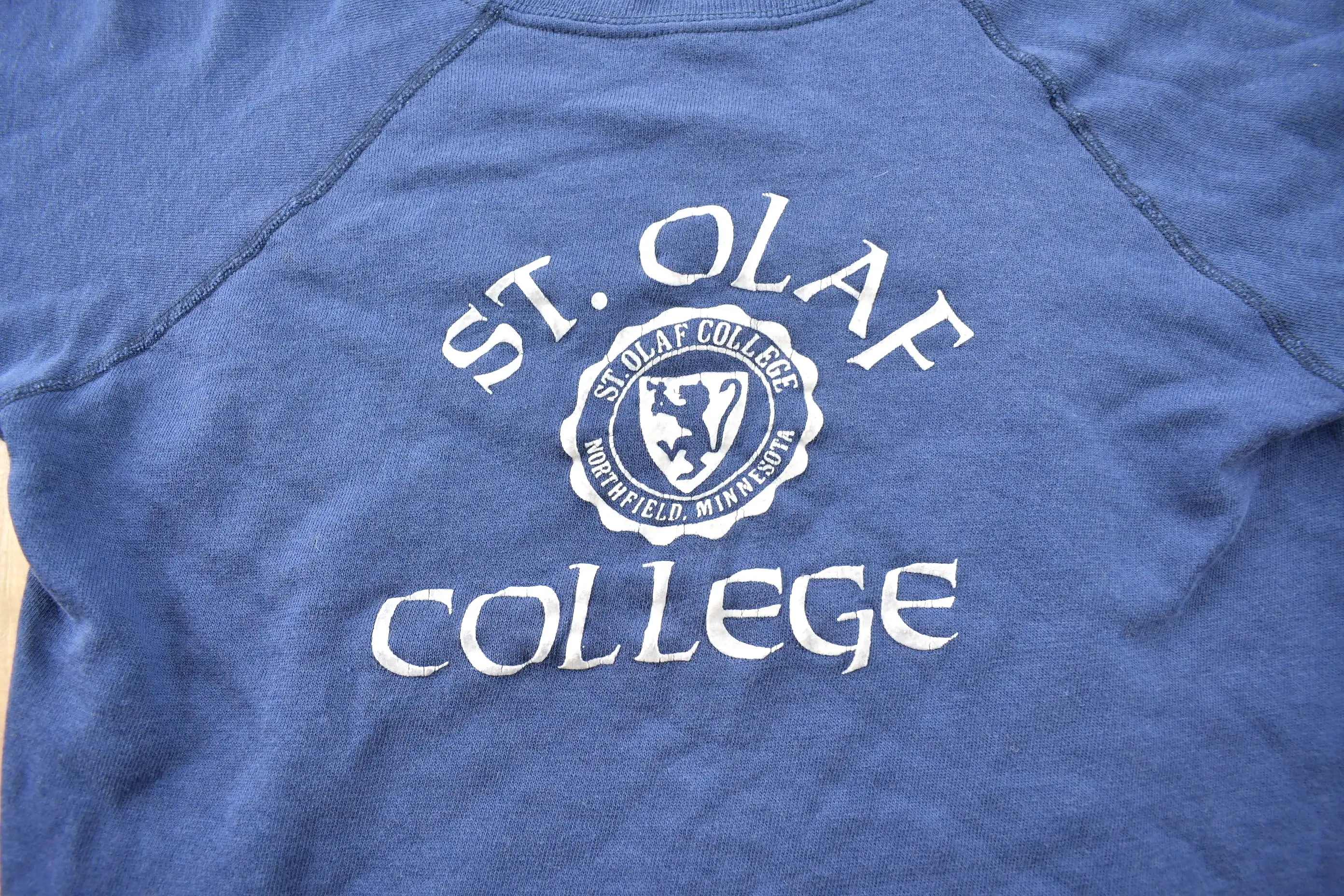 Vintage 1970s St. Olaf College Collegiate Champion Crewneck / Made In USA / Vintage Champion / Americana